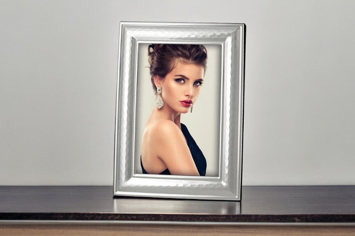 Μεταλλική κορνίζα Irene από το Print-Photos-Online.com