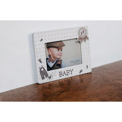 Ξύλινη κορνίζα Baby από το Print-Photos-Online.com