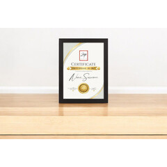 Ξύλινη κορνίζα Certificate από το Print-Photos-Online.com