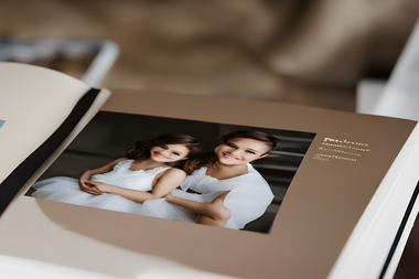 Επαγγελματικό Portfolio Photobook: Αναδείξτε τη Δουλειά σας με Στυλ
