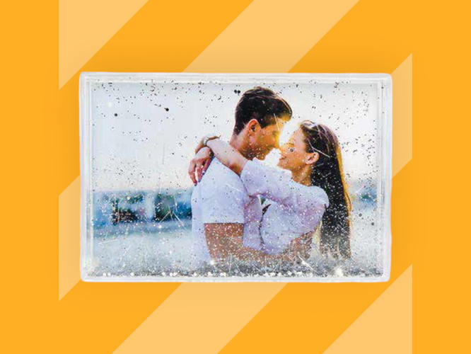 Εκτύπωση φωτογραφίας σε Χιονόμπαλα (snowglob) από το Print-Photos-Online.com