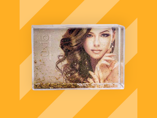 Εκτύπωση φωτογραφίας σε Χιονόμπαλα (snowglob) από το Print-Photos-Online.com