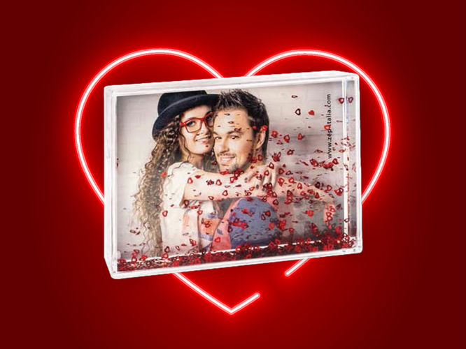 Εκτύπωση φωτογραφίας σε Χιονόμπαλα (snowglob) από το Print-Photos-Online.com