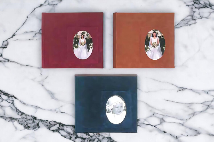 Άλμπουμ φωτογραφιών 31x34cm με 50 φύλλα ριζόχαρτο & βελούδινο εξώφυλλο (κωδικός 12020) από το Print-Photos-Online.com