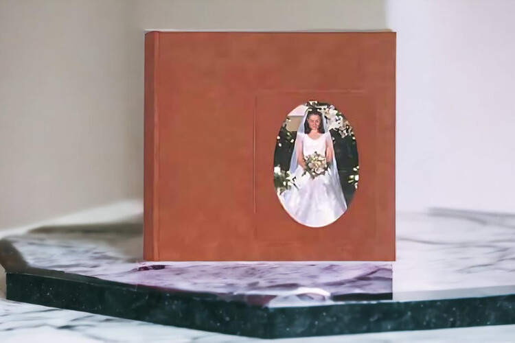 Άλμπουμ φωτογραφιών 31x34cm με 50 φύλλα ριζόχαρτο & βελούδινο εξώφυλλο (κωδικός 12020) από το Print-Photos-Online.com