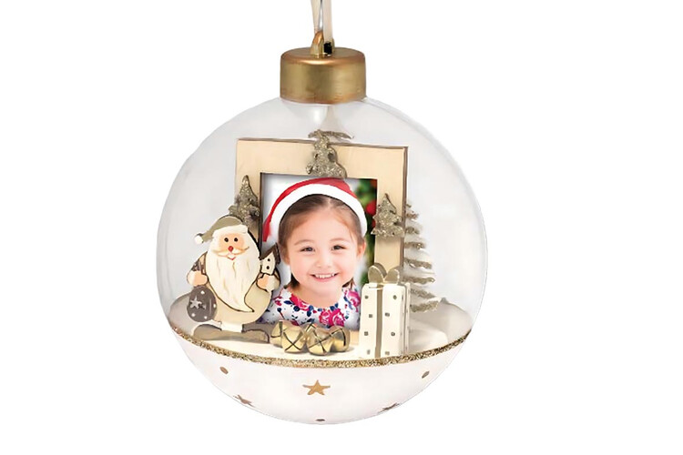 Εκτύπωση φωτογραφίας σε χριστουγεννιάτικο στολίδι από το Print-Photos-Online.com