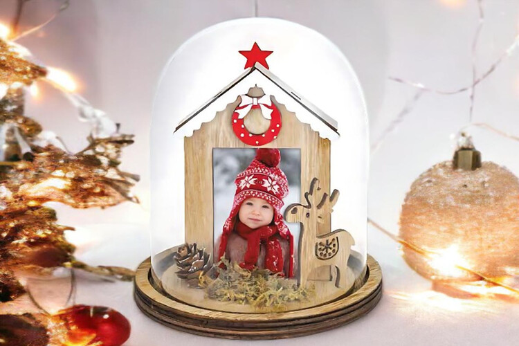 Εκτύπωση φωτογραφίας σε χριστουγεννιάτικο στολίδι από το Print-Photos-Online.com
Εκτύπωση φωτογραφίας σε χριστουγεννιάτικο στολίδι από το Print-Photos-Online.com