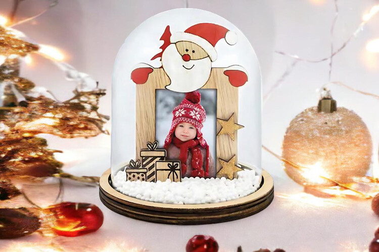 Εκτύπωση φωτογραφίας σε χριστουγεννιάτικο στολίδι από το Print-Photos-Online.com