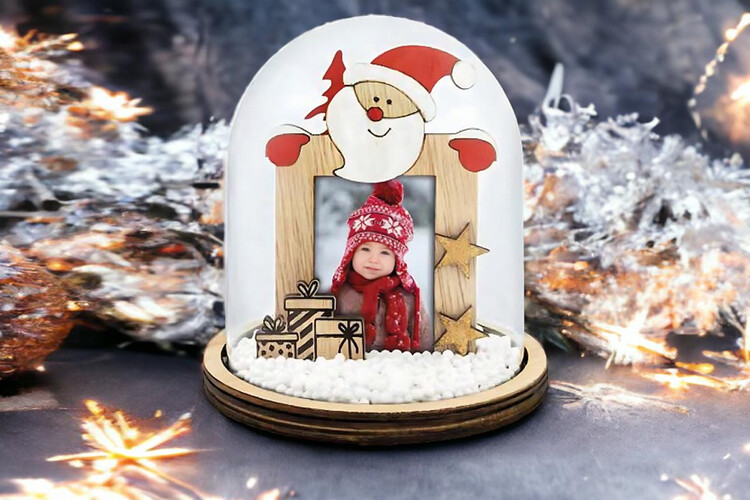 Εκτύπωση φωτογραφίας σε χριστουγεννιάτικο στολίδι από το Print-Photos-Online.com