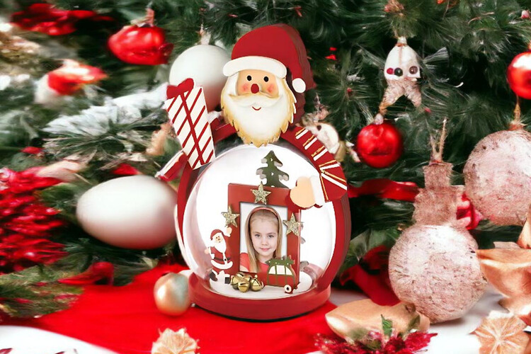 Εκτύπωση φωτογραφίας σε χριστουγεννιάτικο στολίδι από το Print-Photos-Online.com