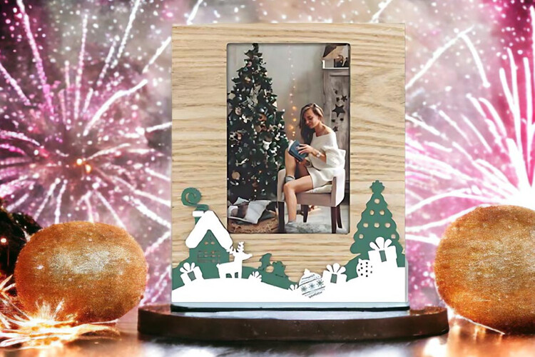 Χριστουγεννιάτικες κορνίζες από το Print-Photos-Online.com