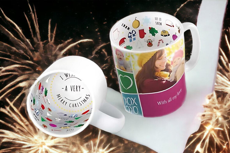 Εκτύπωση φωτογραφίας σε κούπα Merry Christmas από το Print-Photos-Online.com
