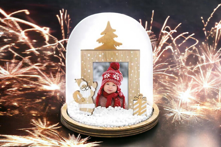 Εκτύπωση φωτογραφίας σε χριστουγεννιάτικο στολίδι από το Print-Photos-Online.com