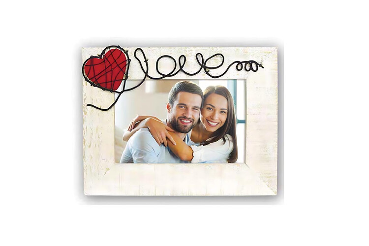 Ξύλινη κορνίζα Anna Maria από το Print-Photos-Online.com