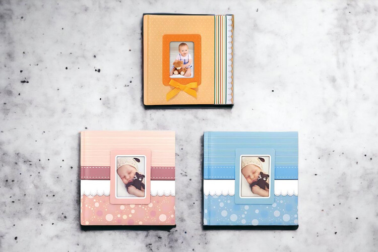 Άλμπουμ φωτογραφιών βάπτισης με ριζόχαρτο από το Print-Photos-Online.com