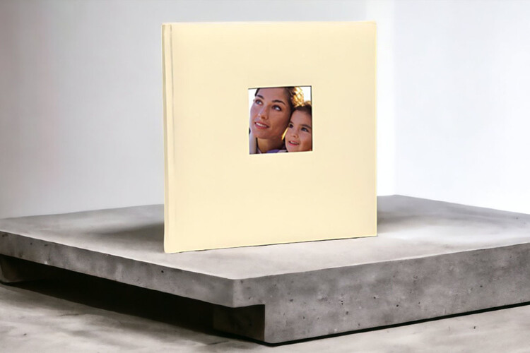 Άλμπουμ φωτογραφιών με ριζόχαρτο Cotton (κωδικός 12045) από το Print-Photos-Online.com