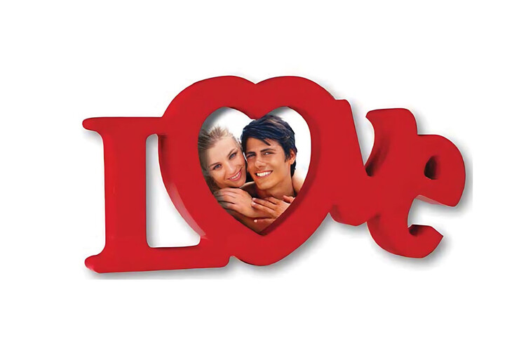 Ξύλινη κορνίζα Pepe από το Print-Photos-Online.com