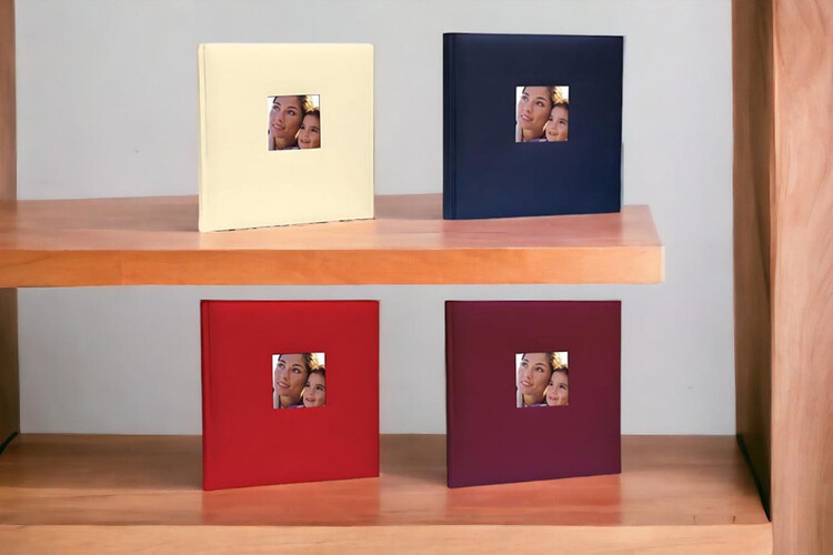 Άλμπουμ φωτογραφιών με ριζόχαρτο (κωδικός 12044) από το Print-Photos-Online.com