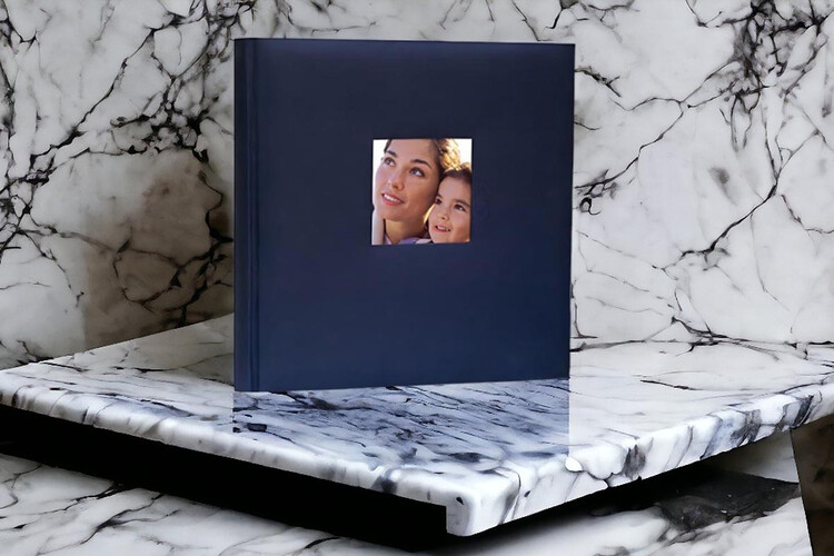 Άλμπουμ φωτογραφιών με ριζόχαρτο (κωδικός 12044) από το Print-Photos-Online.com