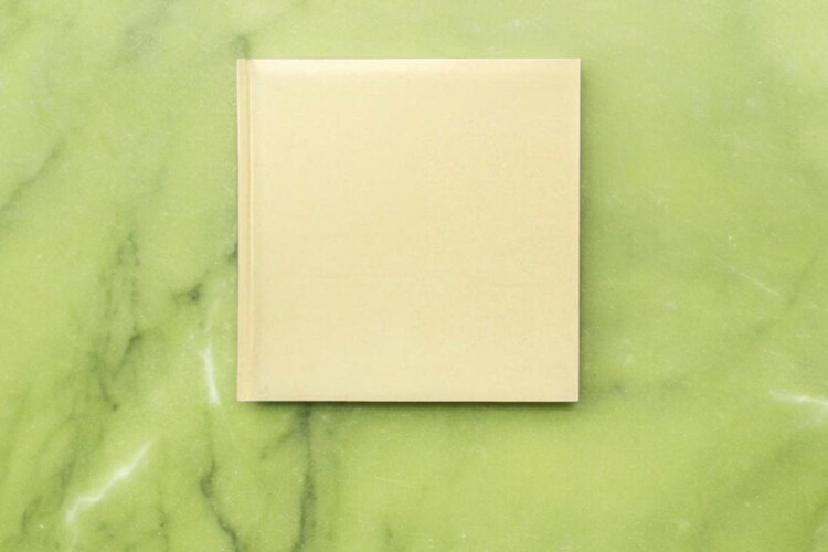 Άλμπουμ φωτογραφιών με ριζόχαρτο (κωδικός 12043) από το Print-Photos-Online.com