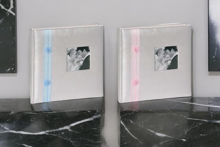 Άλμπουμ φωτογραφιών με ριζόχαρτο (κωδικός 12160) από το Print-Photos-Online.com