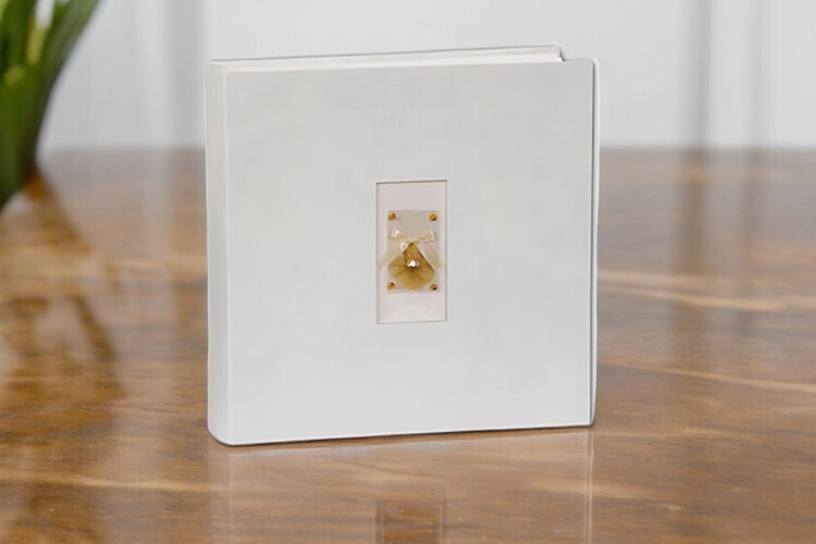 Άλμπουμ φωτογραφιών με ριζόχαρτο με Craft εξώφυλλο (κωδικός 12601) από το Print-Photos-Online.com