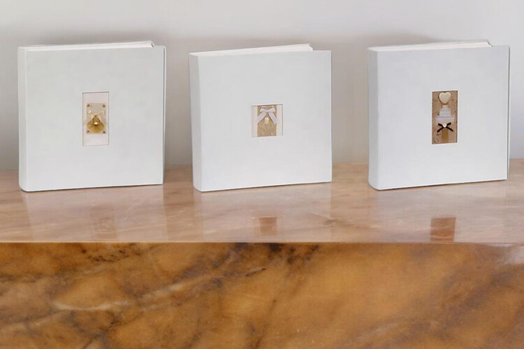 Άλμπουμ φωτογραφιών με ριζόχαρτο με Craft εξώφυλλο (κωδικός 12601) από το Print-Photos-Online.com