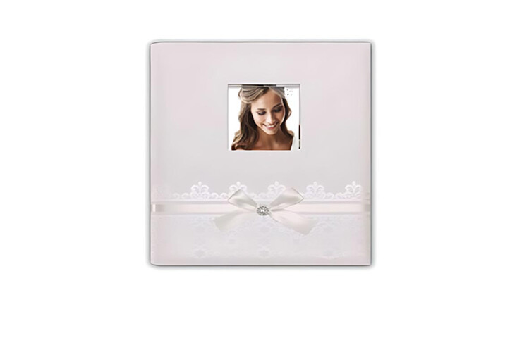 Άλμπουμ φωτογραφιών με ριζόχαρτο 32x32cm από το Print-Photos-Online.com