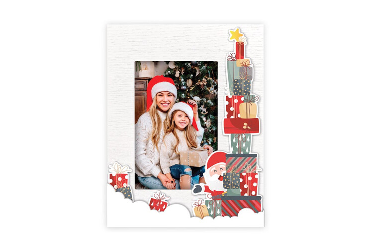 Η κορνίζα περιέχει θήκη για φωτογραφία μεγέθους 10x15cm.