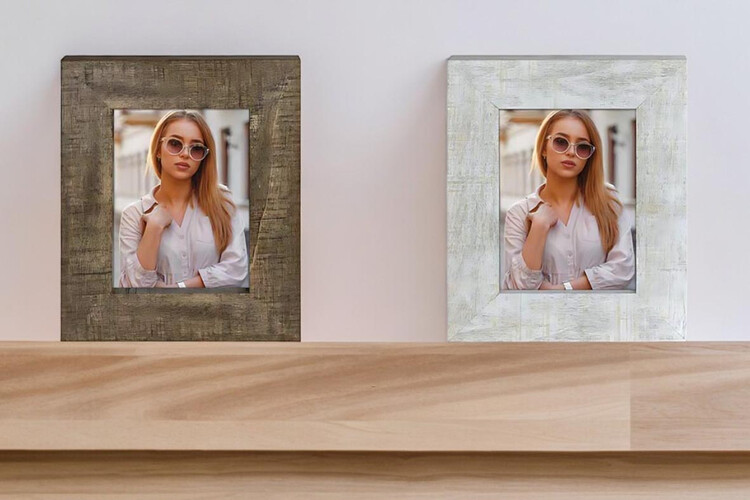 Ξύλινη κορνίζα Sheryl από το Print-Photos-Online.com