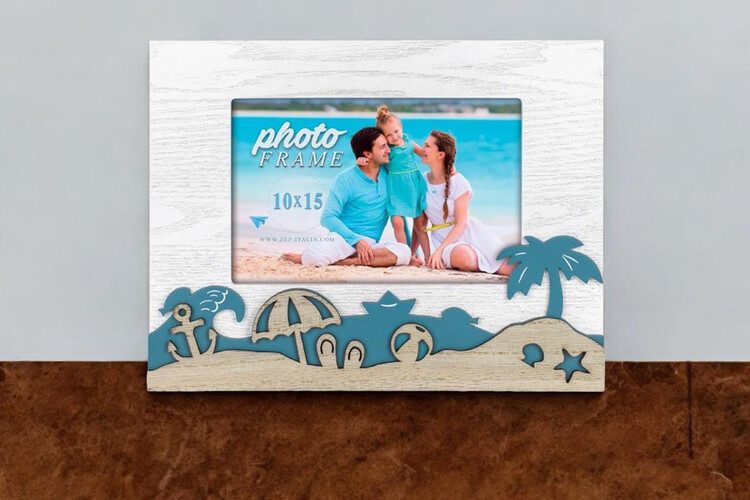 Ξύλινη κορνίζα Island από το Print-Photos-Online.com