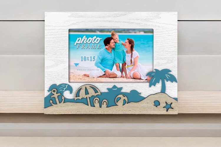 Ξύλινη κορνίζα Island από το Print-Photos-Online.com