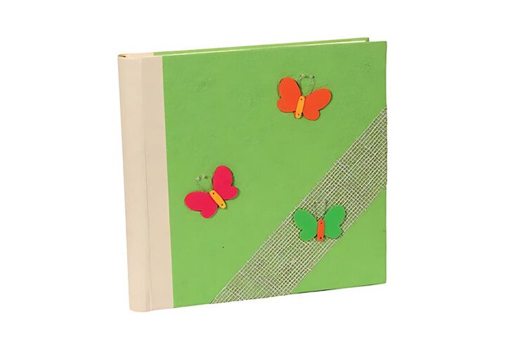 Άλμπουμ φωτογραφιών με ριζόχαρτο (με Craft εξώφυλλο) από το Print-Photos-Online.com