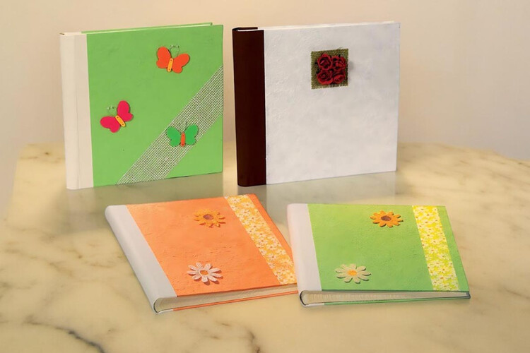 Άλμπουμ φωτογραφιών με ριζόχαρτο (με Craft εξώφυλλο) από το Print-Photos-Online.com