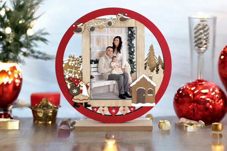 Εκτύπωση φωτογραφίας σε χριστουγεννιάτικο στολίδι από το Print-Photos-Online.com