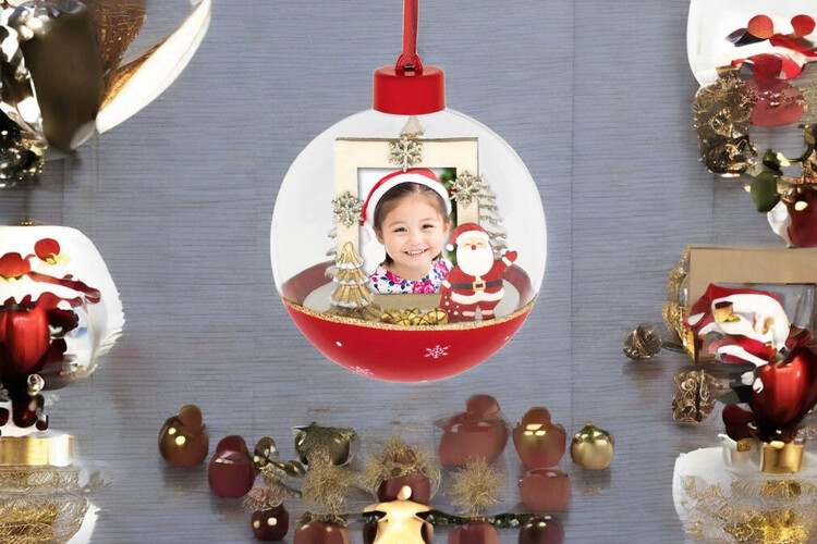 Εκτύπωση φωτογραφίας σε χριστουγεννιάτικο στολίδι από το Print-Photos-Online.comΕκτύπωση φωτογραφίας σε χριστουγεννιάτικο στολίδι από το Print-Photos-Online.com