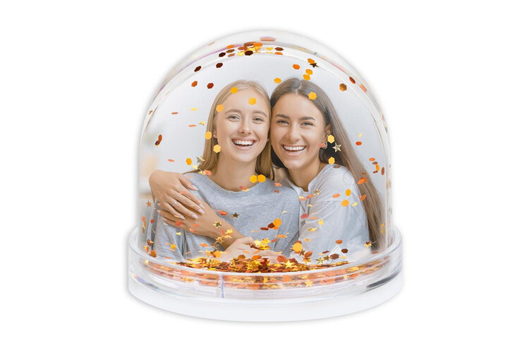 Εκτύπωση φωτογραφίας σε Χιονόμπαλα (snowglob) από το Print-Photos-Online.com