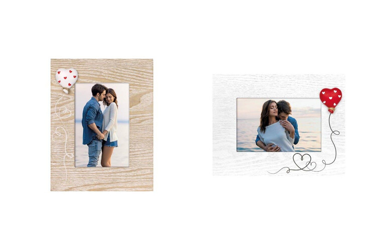 Ξύλινη κορνίζα Felicia από το Print-Photos-Online.com