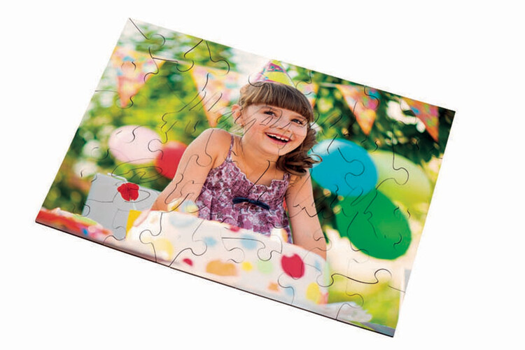 Εκτύπωση φωτογραφίας σε παραλληλόγραμμο puzzle από το Print-Photos-Online.com
Εκτύπωση φωτογραφίας σε παραλληλόγραμμο puzzle από το Print-Photos-Online.com