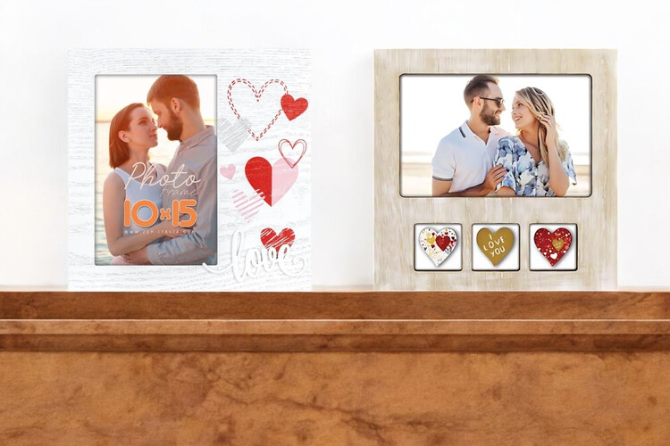 Ξύλινη κορνίζα Lisa από το Print-Photos-Online.com