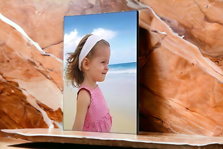 Εκτύπωση φωτογραφίας σε κάδρο από το Print-Photos-Online.com