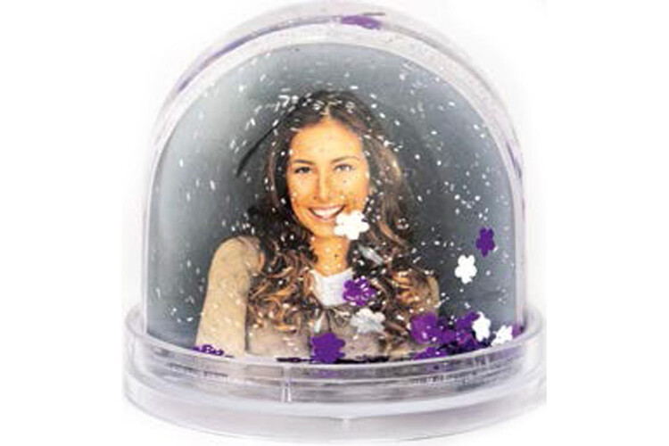 Εκτύπωση φωτογραφίας σε Χιονόμπαλα (snowglob) από το Print-Photos-Online.com