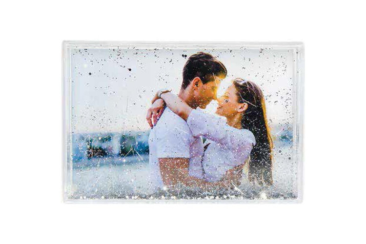 Εκτύπωση φωτογραφίας σε Χιονόμπαλα (snowglob) από το Print-Photos-Online.com