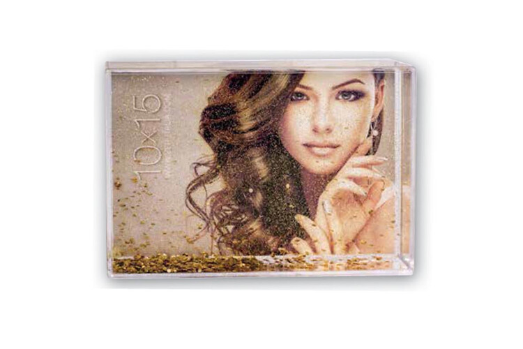 Εκτύπωση φωτογραφίας σε Χιονόμπαλα (snowglob) από το Print-Photos-Online.com