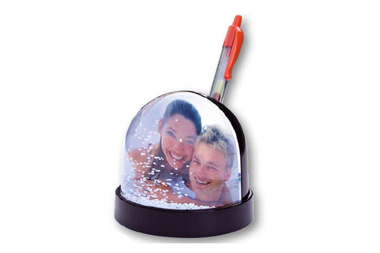 Εκτύπωση φωτογραφίας σε Χιονόμπαλα (snowglob) από το Print-Photos-Online.com