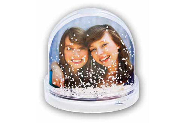 Εκτύπωση φωτογραφίας σε Χιονόμπαλα (snowglob) από το Print-Photos-Online.com