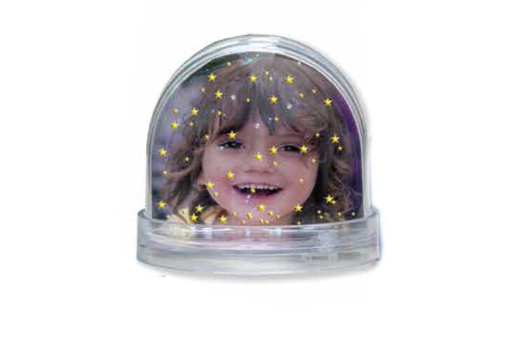 Εκτύπωση φωτογραφίας σε Χιονόμπαλα (snowglob) από το Print-Photos-Online.com